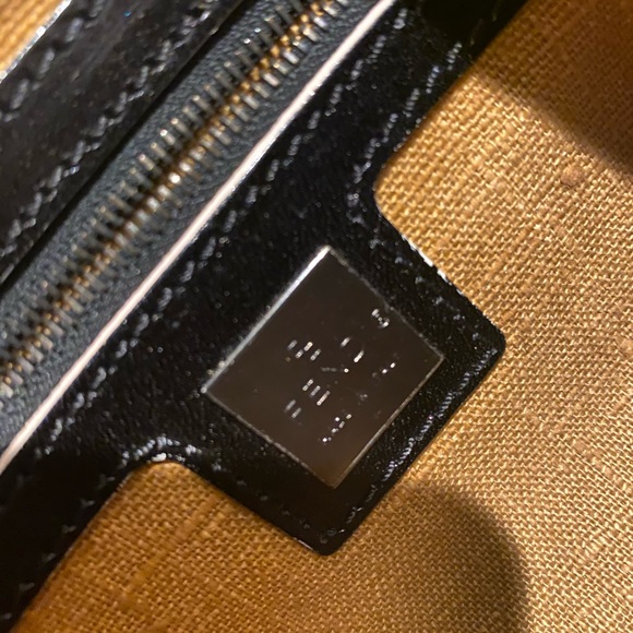 VGUC Fendi Zucchino lthr bag w/ hand painted trim! - Picture 4 of 6